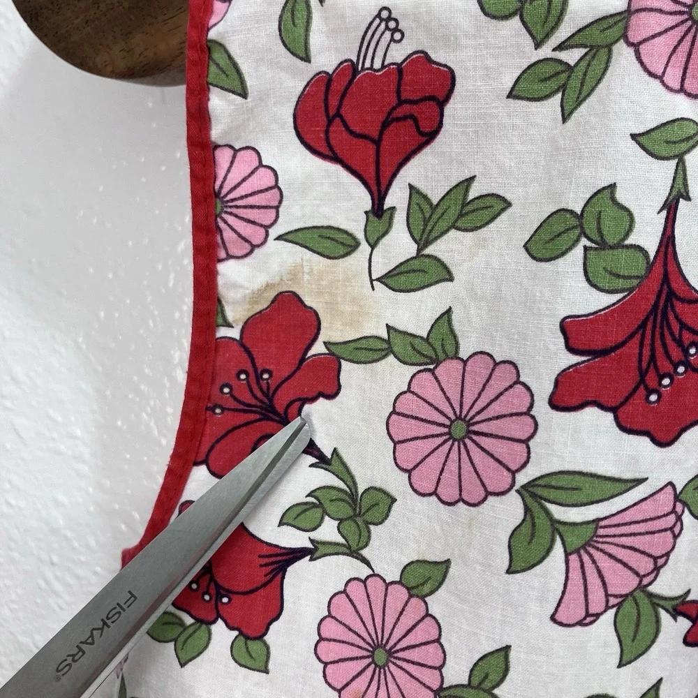 Vintage Pinafore Apron Pink And Red Floral Cotton Pocket Adults OS